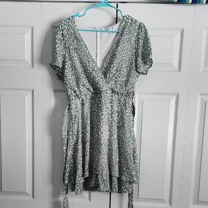 Elegant Green Polka Dot Wrap Dress